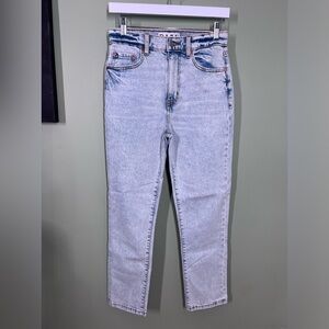 NWOT Daze Denim Straight Leg Jean- Sz 26